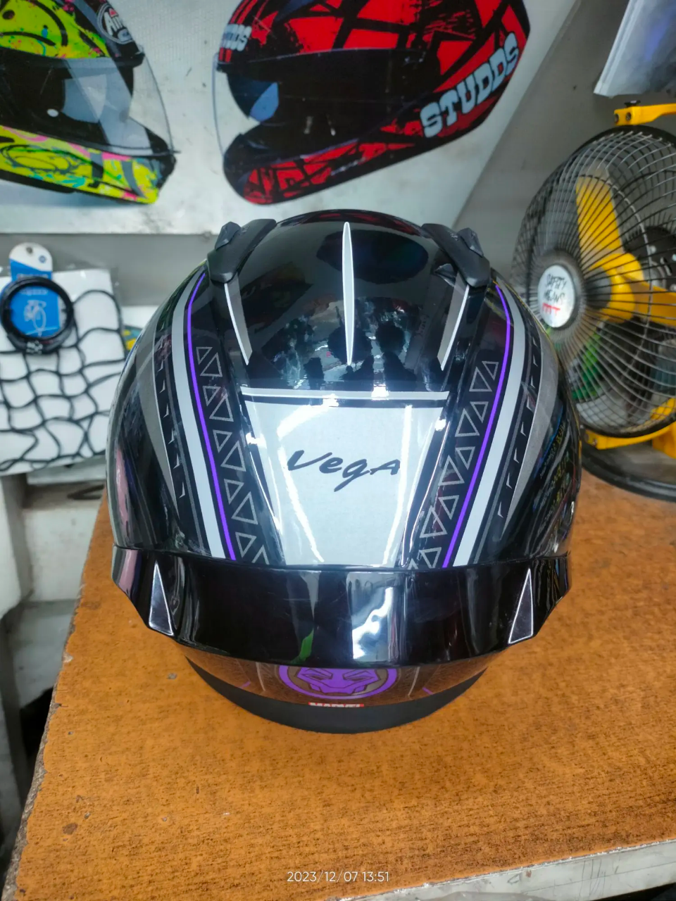 Picture of Vega Bolt Marvel Full Face Bike Helmet
