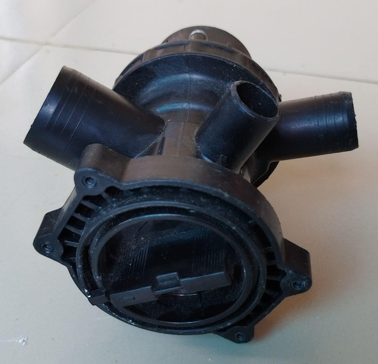 Picture of Washing machine drain pump & motor. water drain pump. washing machine motor pump. Water Drain Pump. water drain motor for washing machine