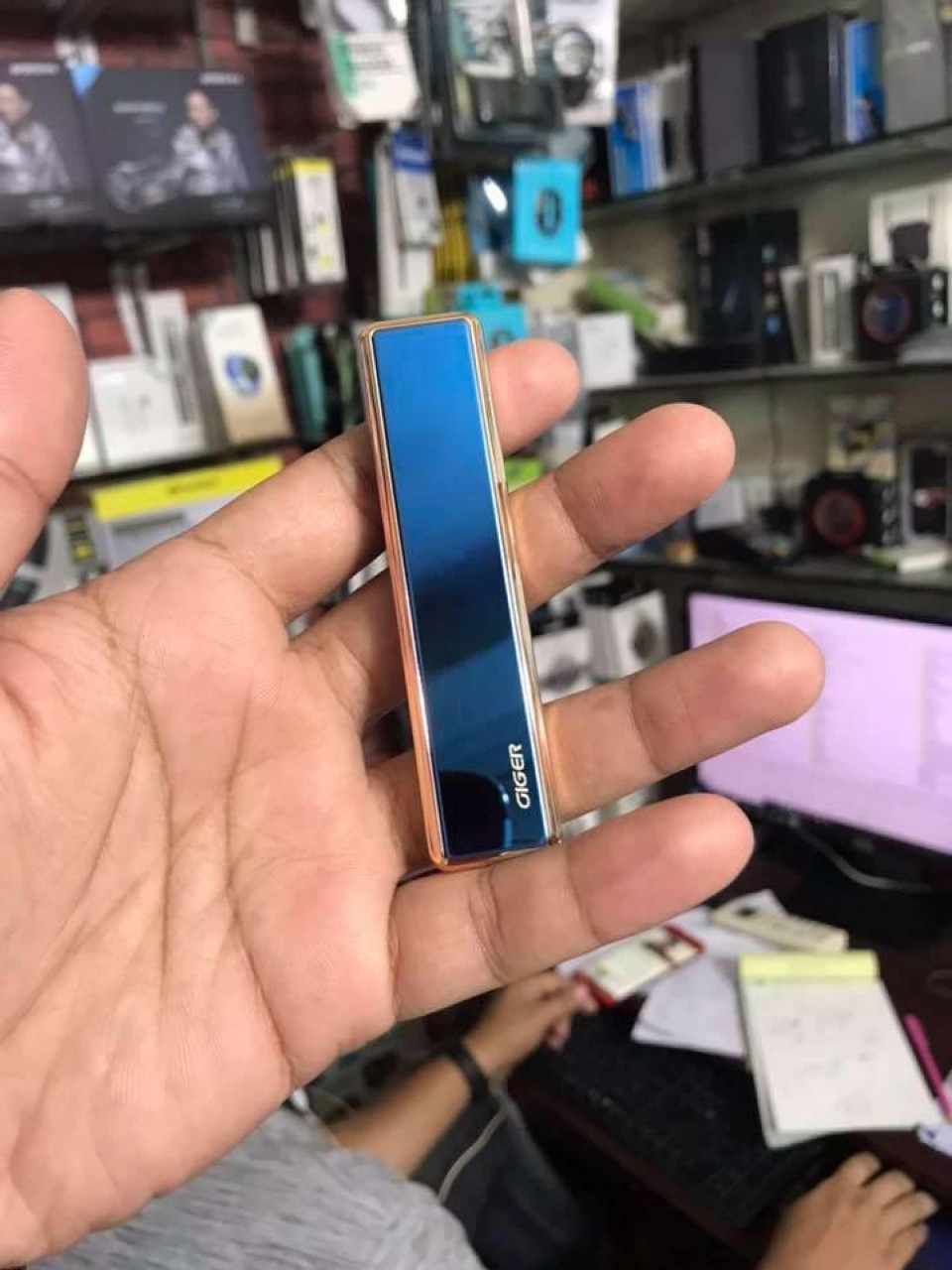 Picture of Exclusive fashionable lighter for man