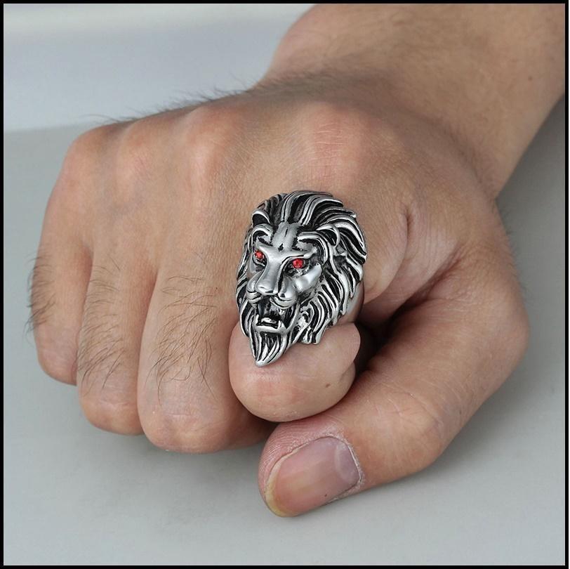 Picture of exclusive fashionable ring for man