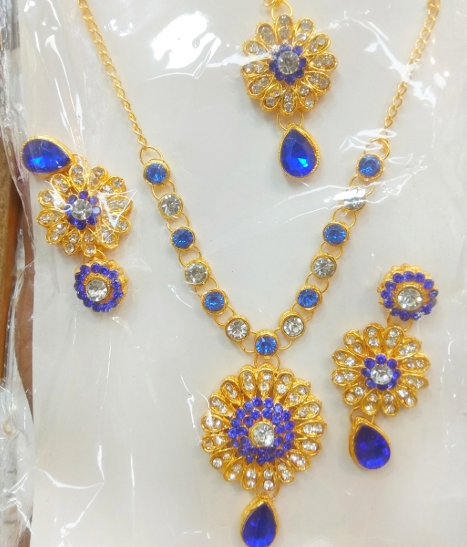 Picture of Exclusive Necklace set for Girls - Necklace