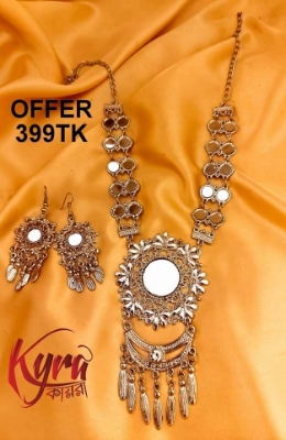 Picture of Wonderful Design Fashionable Popular Crystal Necklace Heart Love Chain Necklaces & Pendants For Women 2023 Gifts Love Drift Bottles Necklace