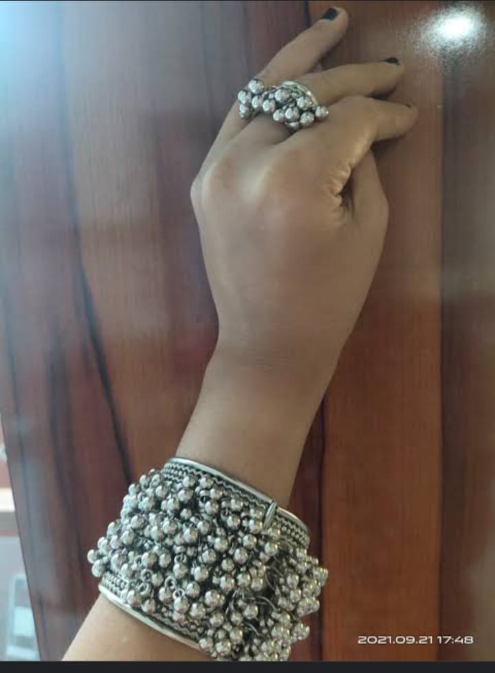 Picture of Girls stylish fashionable Design Bracelet