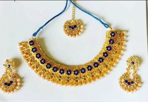 Picture of Ladies Fashion Popular Crystal Necklace Heart Love Chain Necklaces & Pendants For Women 2022 Gifts Love Drift Bottles Necklace