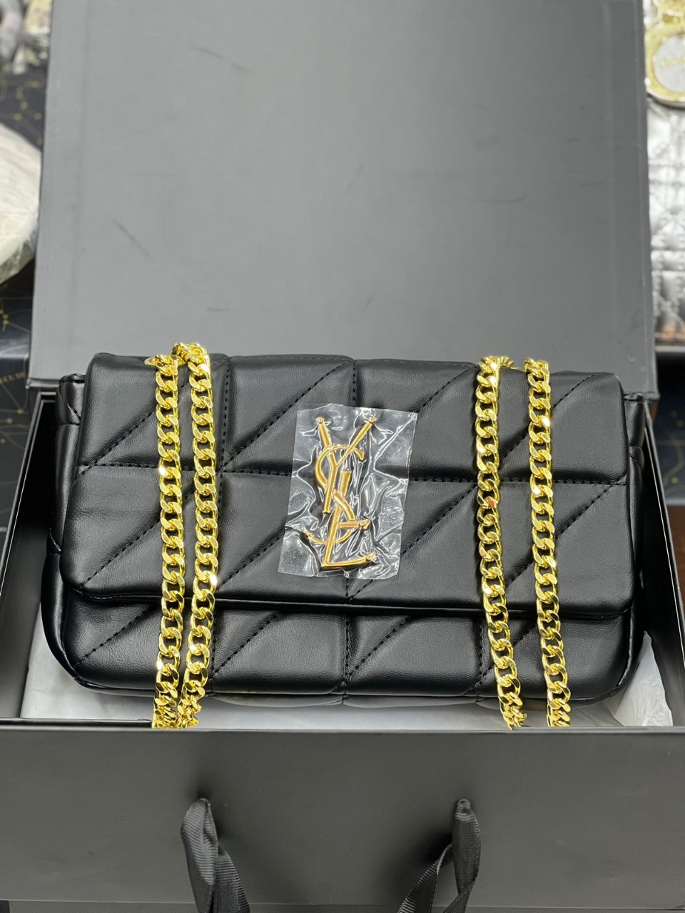 Picture of Most Qualityfull Bag ,Best Leather Based Bag For Girls and Women