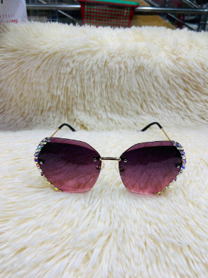 Picture of Womens Beautiful Sunglass Collection For Girls and Women