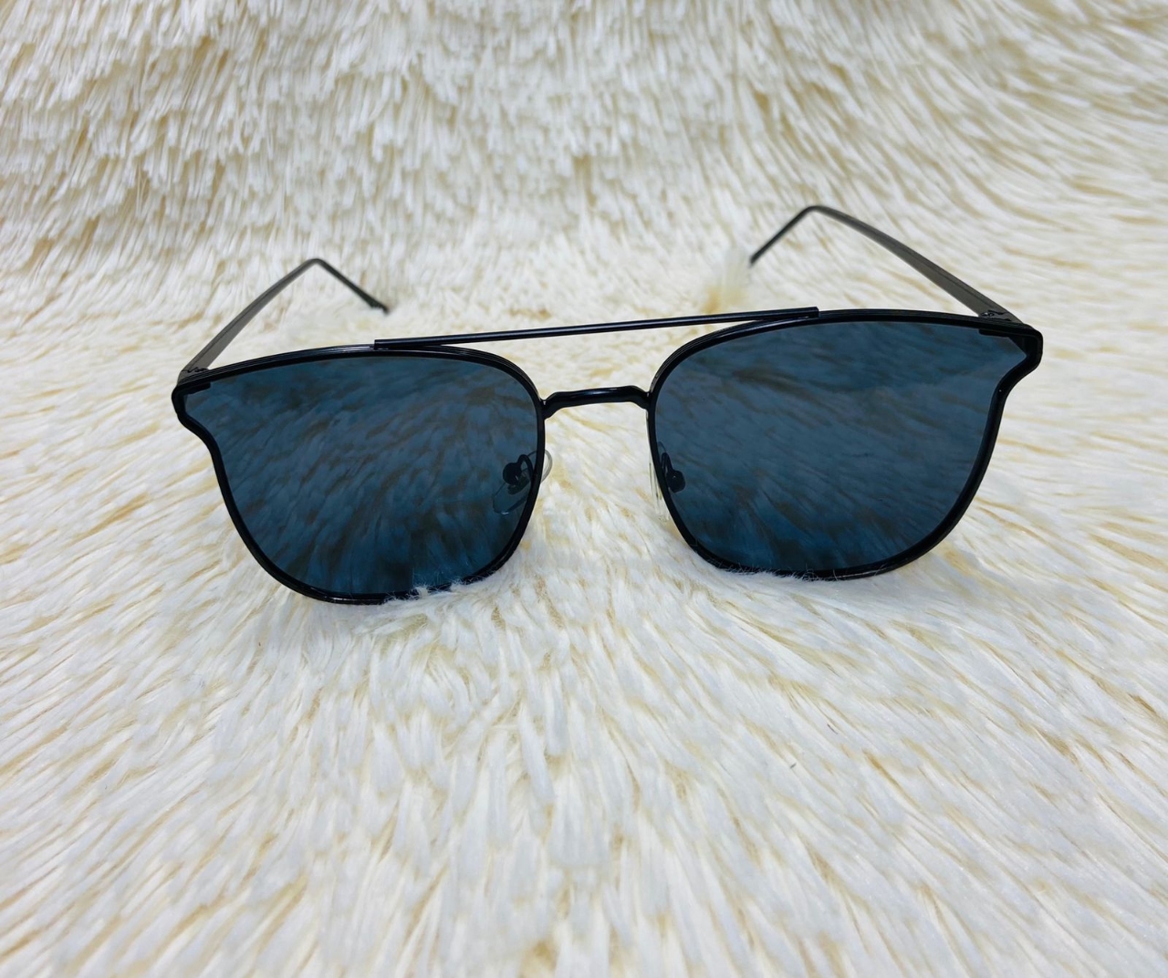 Picture of Men's Fashionable Sunglass 