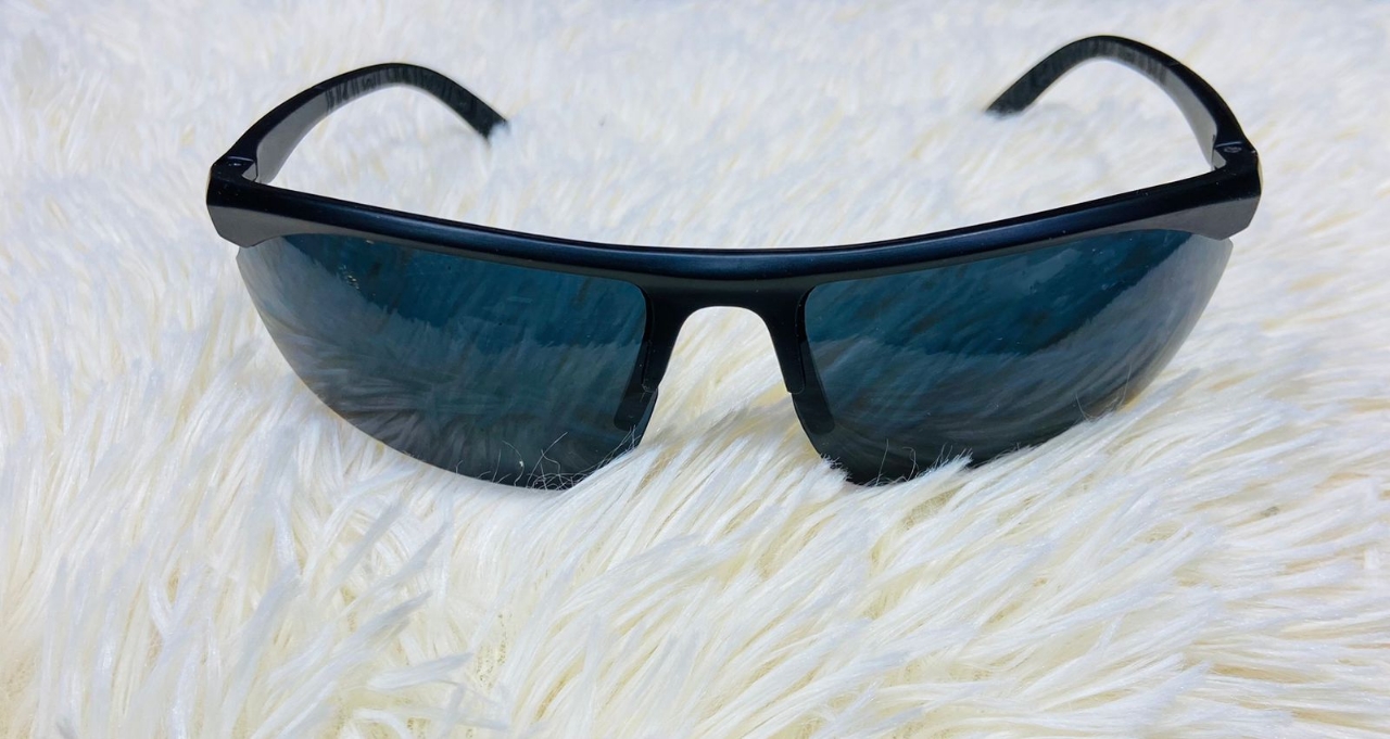 Picture of Men's Fashionable Sunglass 