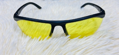 Picture of Men's Fashionable Sunglass 
