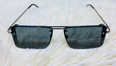 Picture of Men's Fashionable Sunglass 