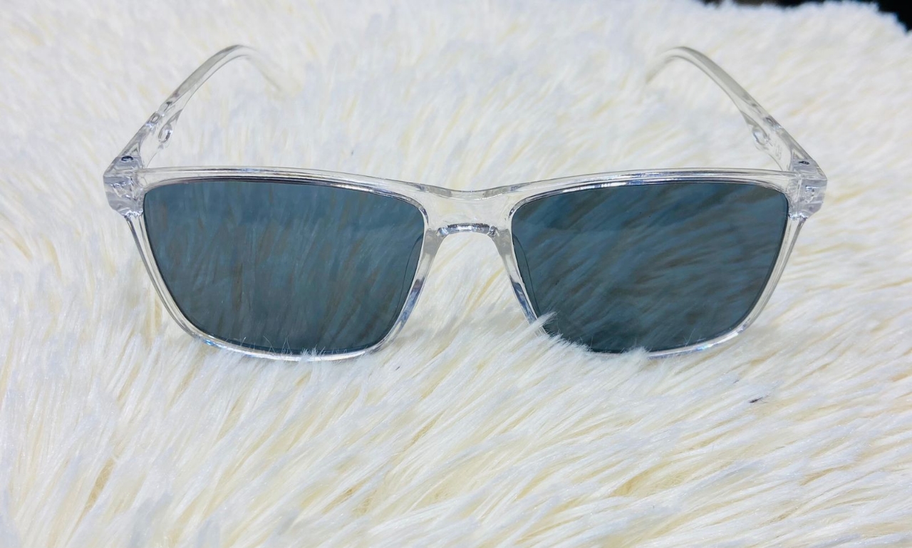 Picture of Men's Fashionable Sunglass 