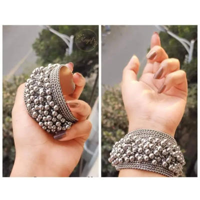 Picture of Girls Stylish Fashionable Design Bracelet - Breslet For Women