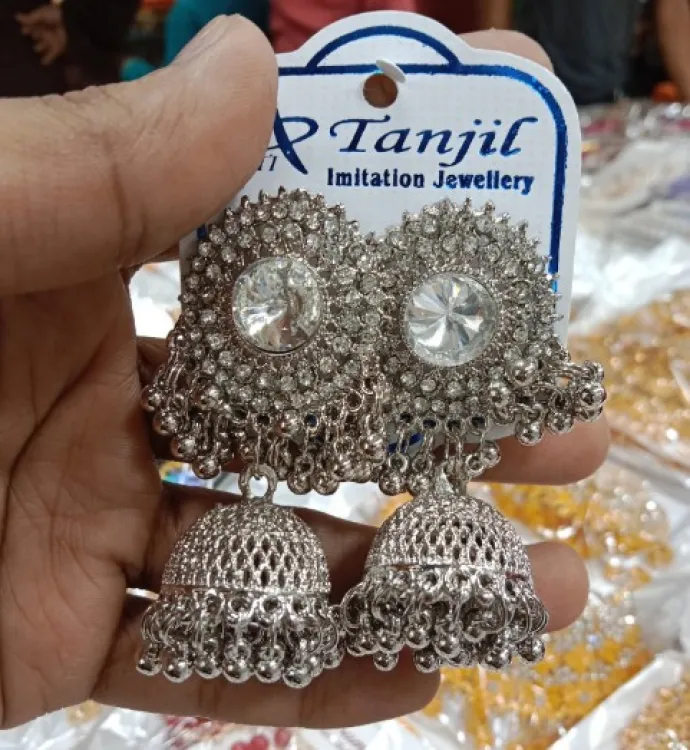 Picture of Unique Design Fashion Ear Ring for women