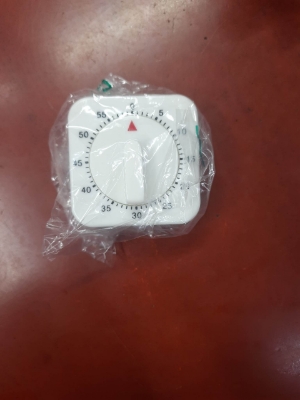 Picture of 60 Minute Square Mechanical Multi Purpose Timer- white