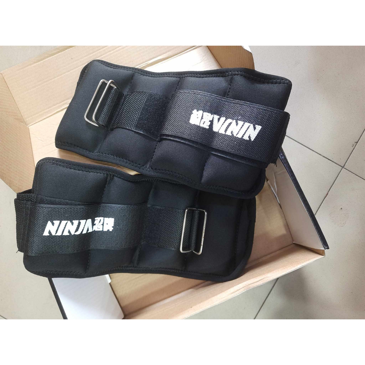 Picture of Ankle Weight - Black - 1+1-2kg