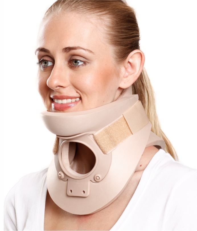 Picture of Tynor Cervical Orthosis (Philadelphia Collar) Ethafoam B-05