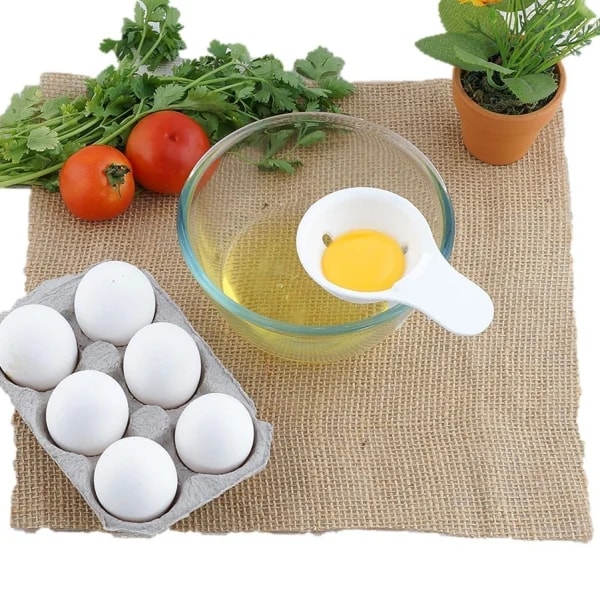Picture of Egg Yolk Separator / Separator for Kitchen Lifting Kitchen Gadget Baking (1 Piec)