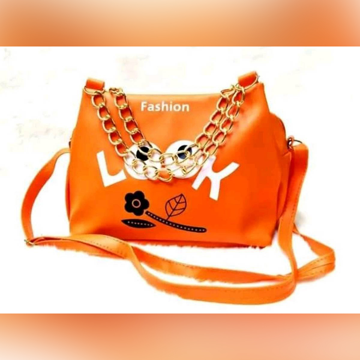 Picture of Crossbody women hand purse
