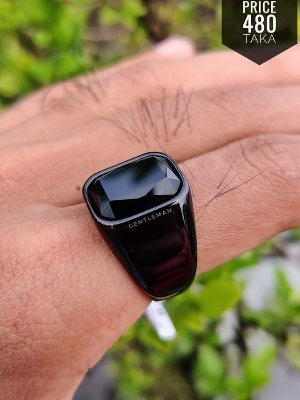 Picture of Fashionable ring for men