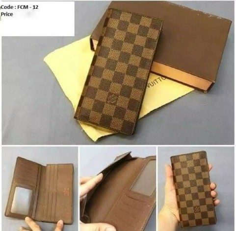 Picture of Man's Fashionable Design Leather  wallets