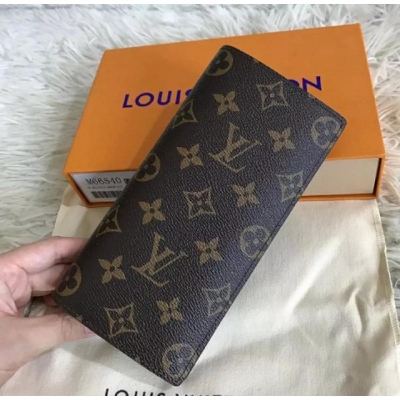 Picture of Man's Fashionable Design Leather  wallets