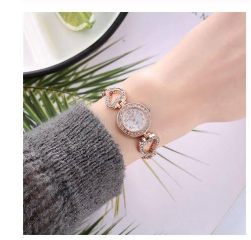 Picture of Luxury Fashion Watch for women Rhinestone Ladies Quartz watches