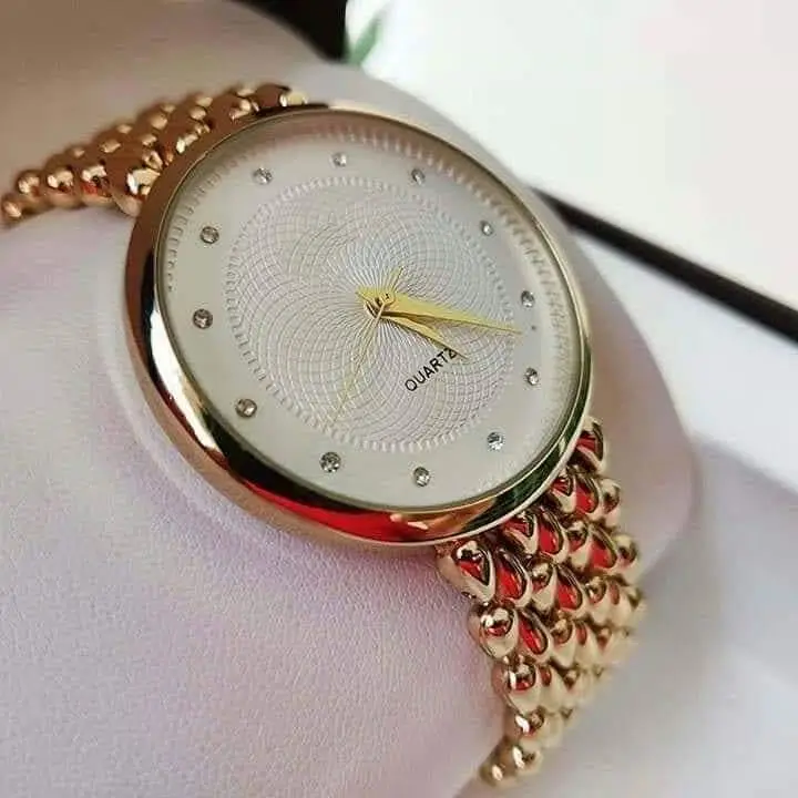 Picture of Rose Gold Stainless Steel Rhinestone Ladies Quartz watches GFG RN12 Analog watches For Women or girl