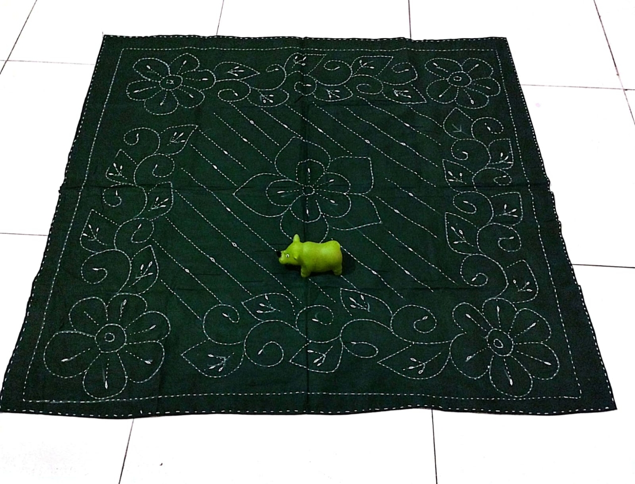 Buy Nakshi Katha For Baby 34''/32'' Online