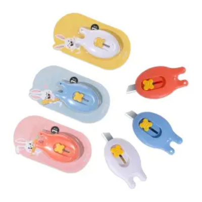 Picture of কিউট মিনি ইউটিলিটি কাটার 1 পিস (বিভিন্ন রঙের) (1 টি কিনলে 1 টি ফ্রি)