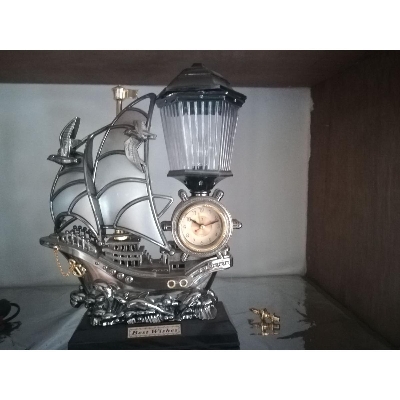 Picture of Showpiece Watch Alarm With Light