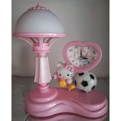 Picture of Hello Kitty Showpiece Watch Alarm With Light