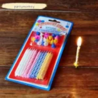 Picture of Attractive wooden pen box