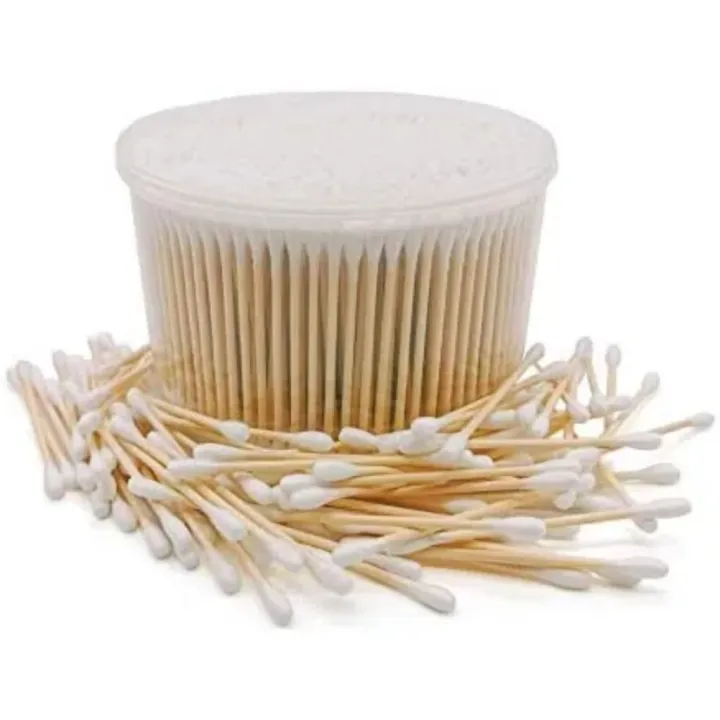 Picture of Cotton Buds of wooden stick with attractive box