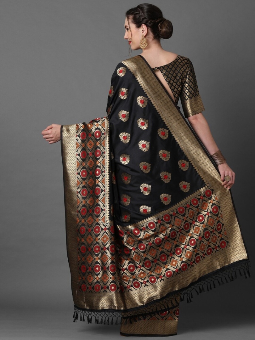 Buy  Stylish & Glorious Printed Silk Saree With Blouse Piece - MN-703 Online at Best Price in Bangladesh