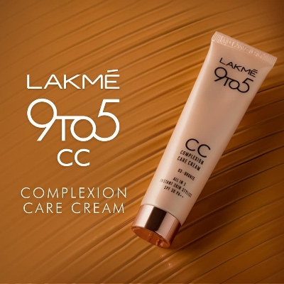 Picture of Lakme Complexion Care Face Cream 30g Beige/ Honey/ Bronze