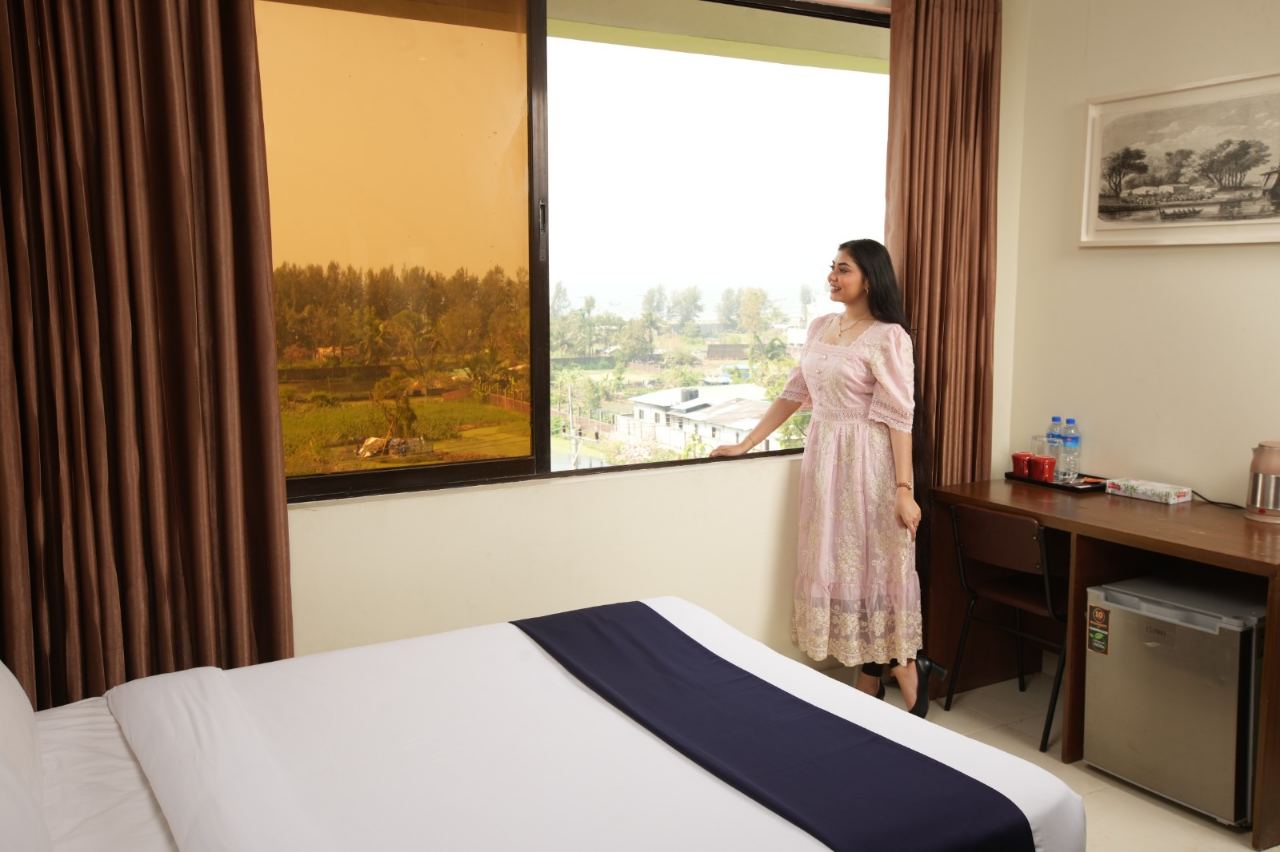 Buy Deluxe Couple Bed Online