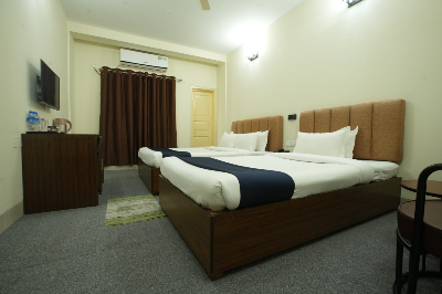 Buy Deluxe Triple  Bed Online