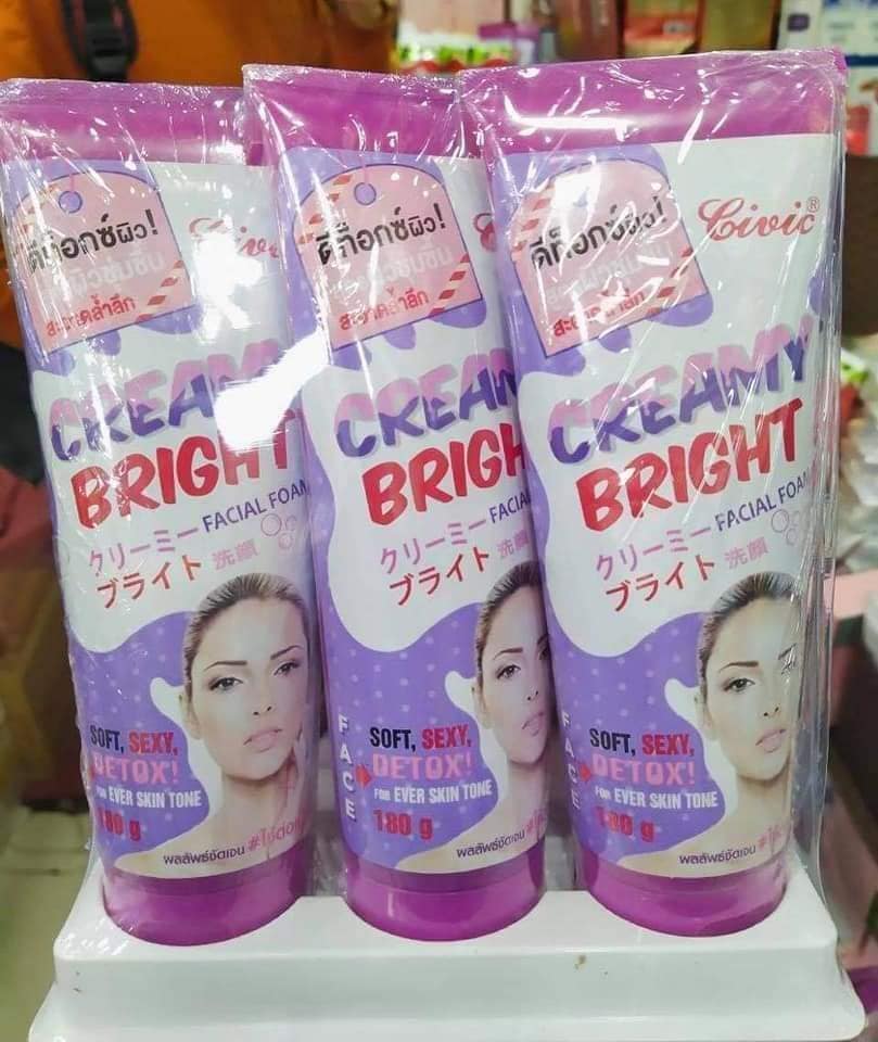 Picture of Creamy Bright Face Wash For Women - Face Wash