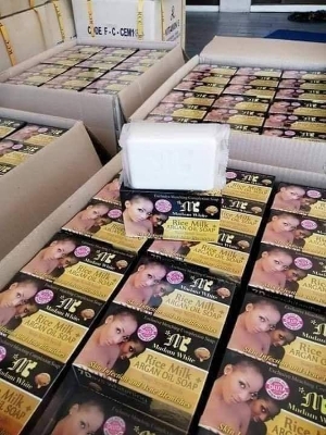 Picture of Madam White Rice Milk Oil Fast Face and Body Soap - Soap