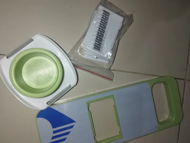 Picture of Coral Fleece Dry Hair Soft Shower Hair Towel Absorbent Quickly
 Drying Head Scarf Shower