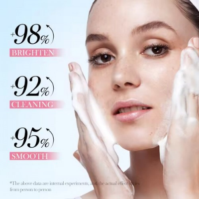 Picture of SADOER Collagen Sakura Moisturizing Clear Face Cleanser