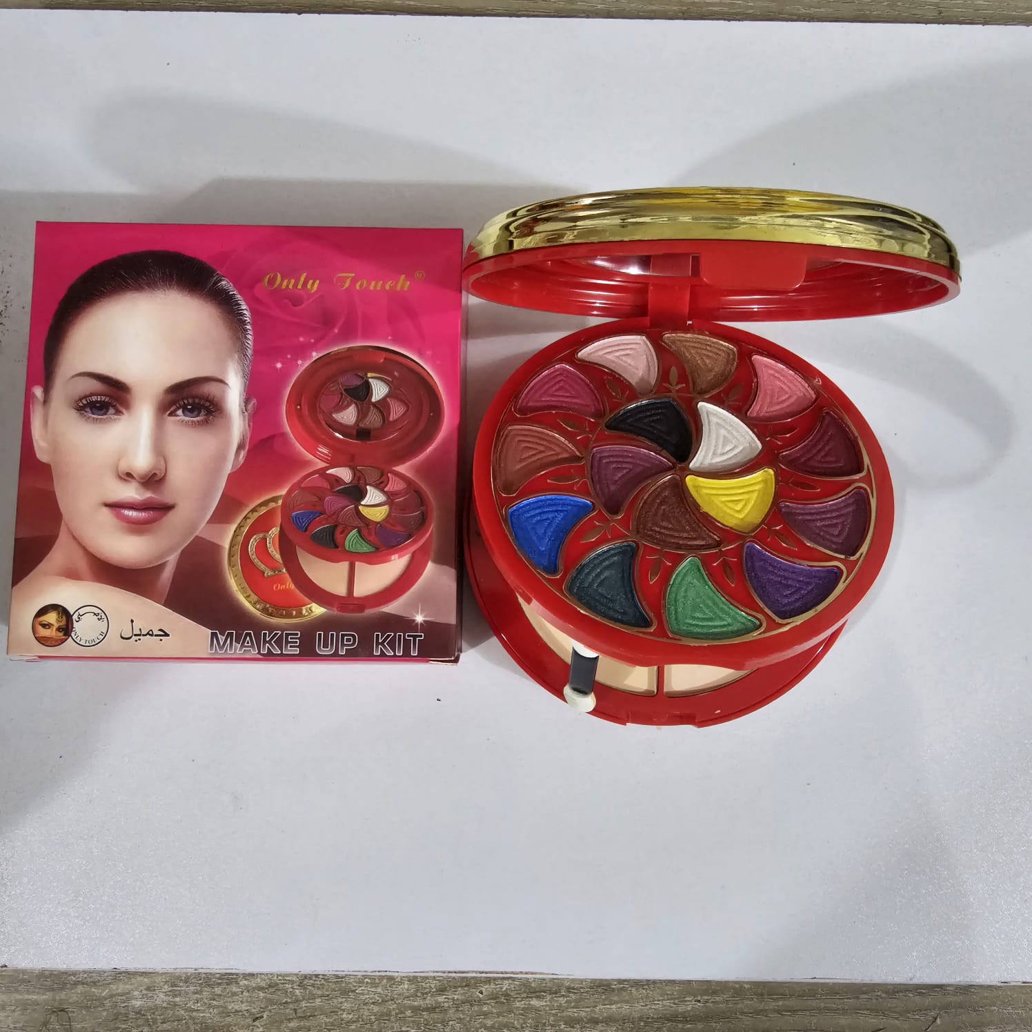  Buy  Romantic Grace make up kit 12g     at best price in Bangladeh