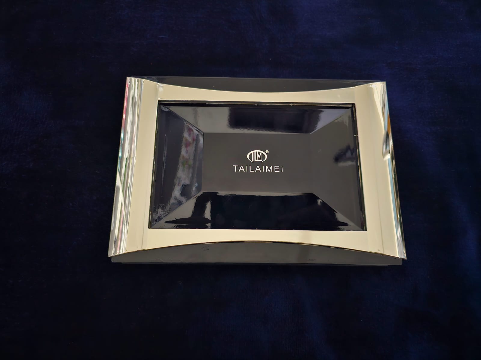  Buy  Tailaimei Two-way Cake & Eye Shadow & Blusher & Lipstick 115g at best price in Bangladeh