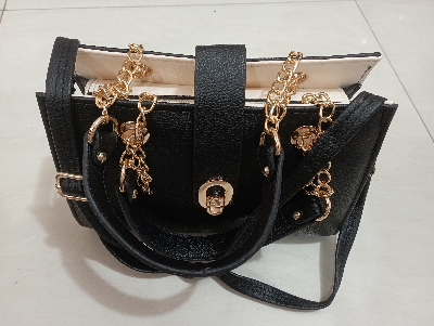 Buy  Stylish & Comfortable Ladies Bag  at best price in Bangladesh