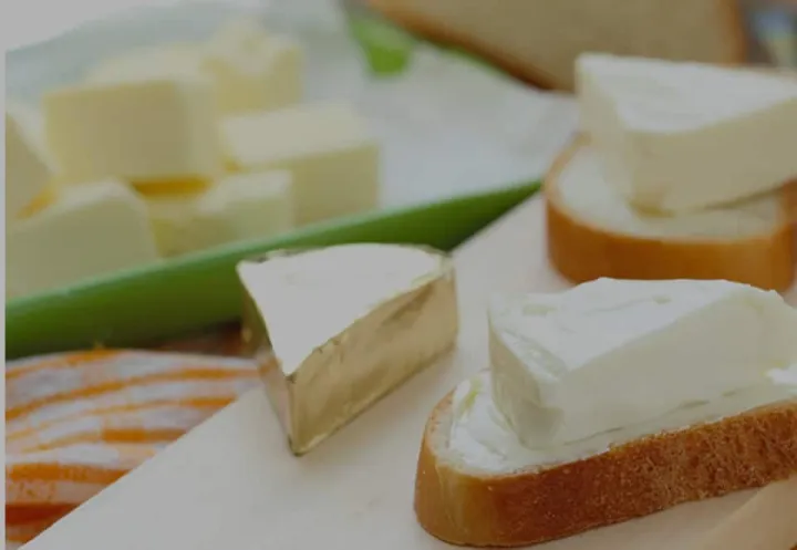 Picture of Almarai Triangle Cheese -120gm