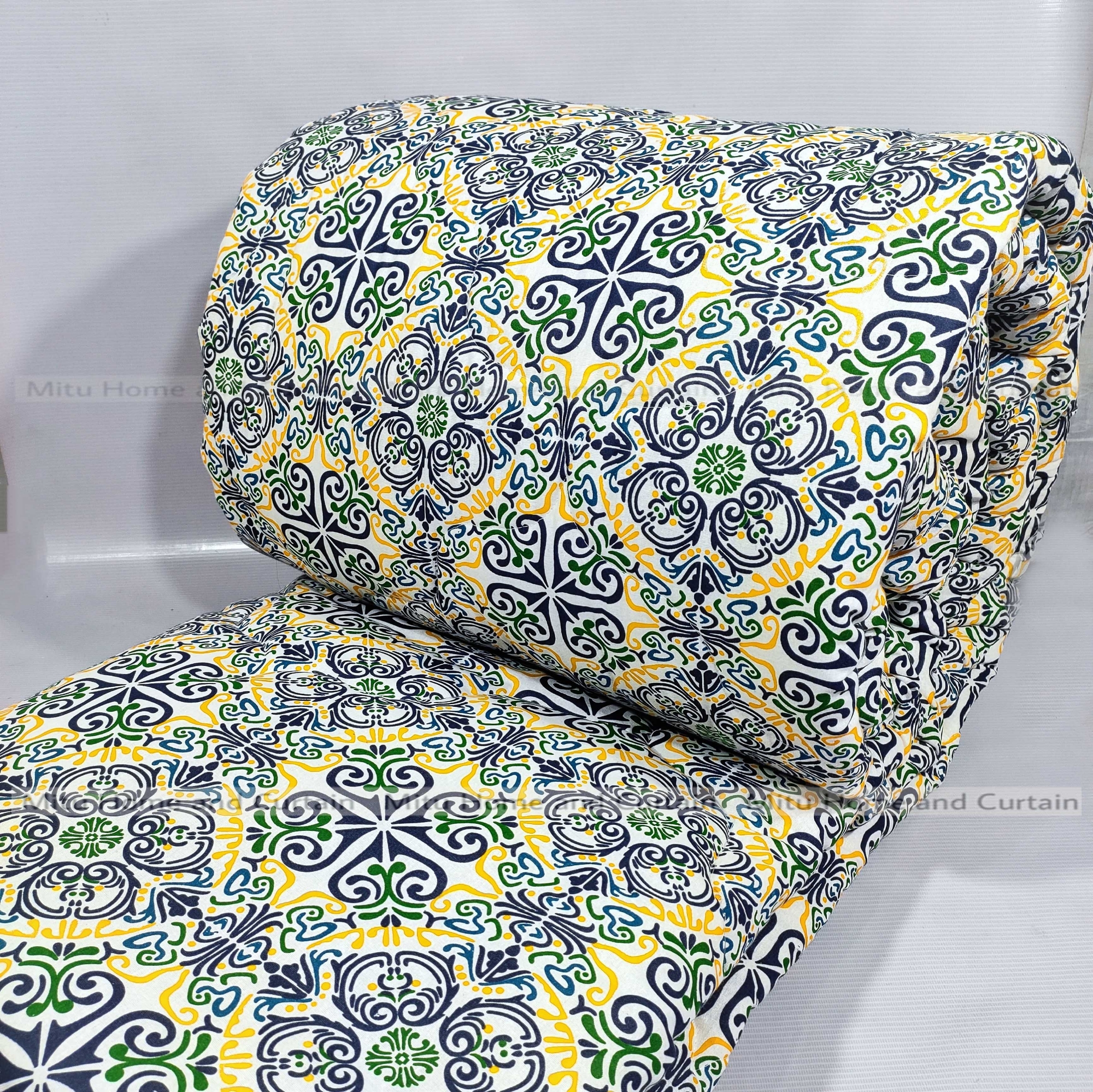 Buy Comforter for Winter King size Exclusive Comforter with Full Cotton fabric (2.6-3kg) 84*90 inch European cube style (1pcs Box) White , Red , Pink , Blue at Best Price In Bangladesh