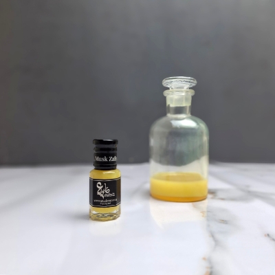 But Musk Zafran Saffran 6ml attarat Best prices in Bangladesh