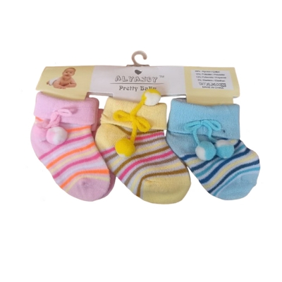 Picture of 1 Pair Multicolor Multi Design New Born Baby Socks/Cloth Shoes