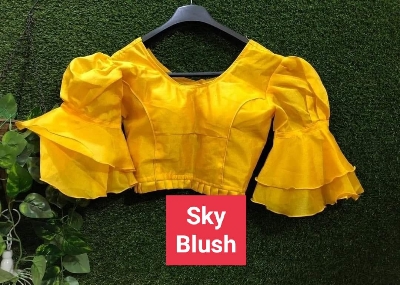 Buy Dhalia Drape: Stylish Blouse / Modern Crop Tops / Trendy Crops at best price in Bangladesh 