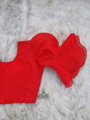 Buy Dhalia Drape: Stylish Blouse / Modern Crop Tops / Trendy Crops at best price in Bangladesh 